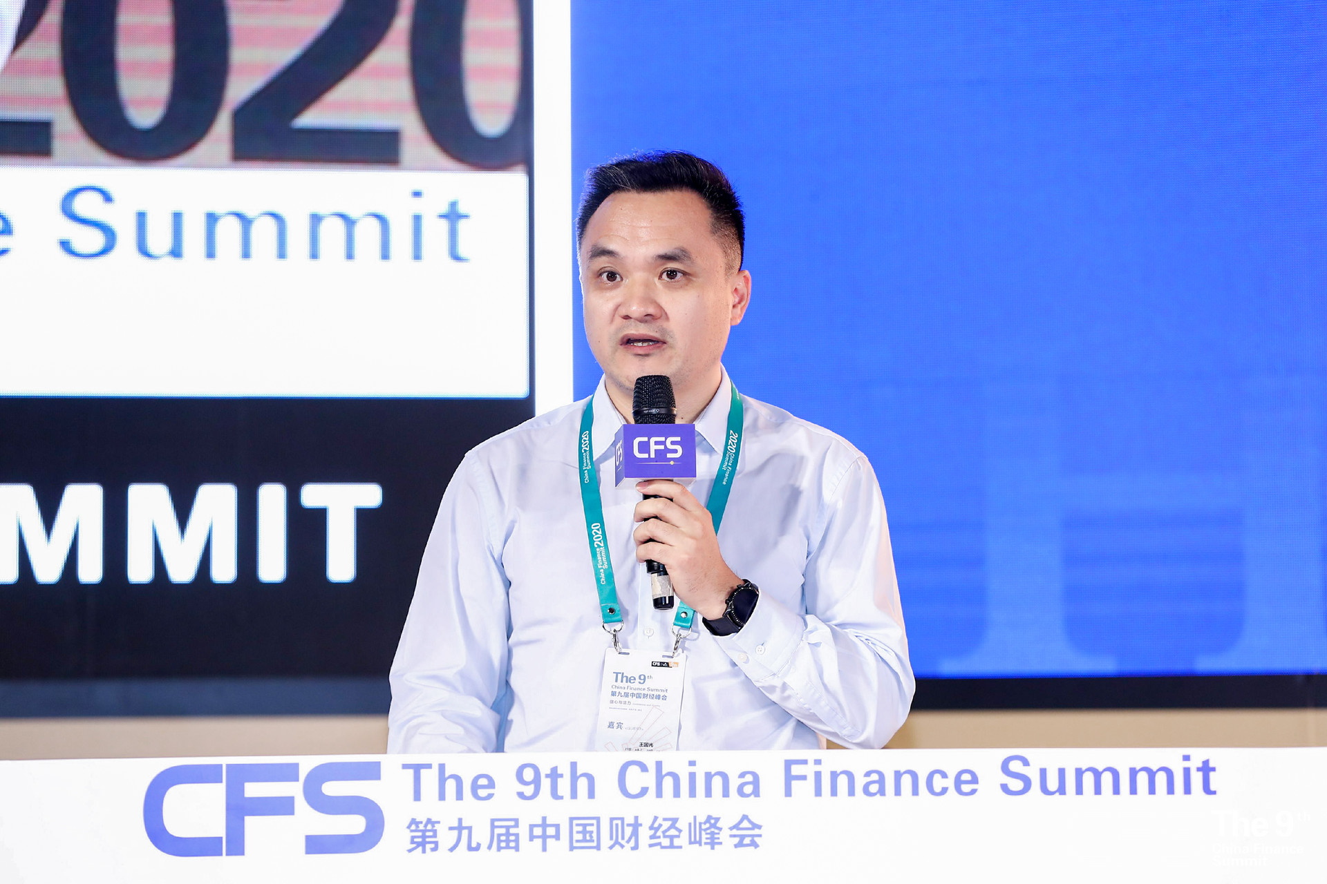 现场直击丨主题演讲德易车ceo王国光