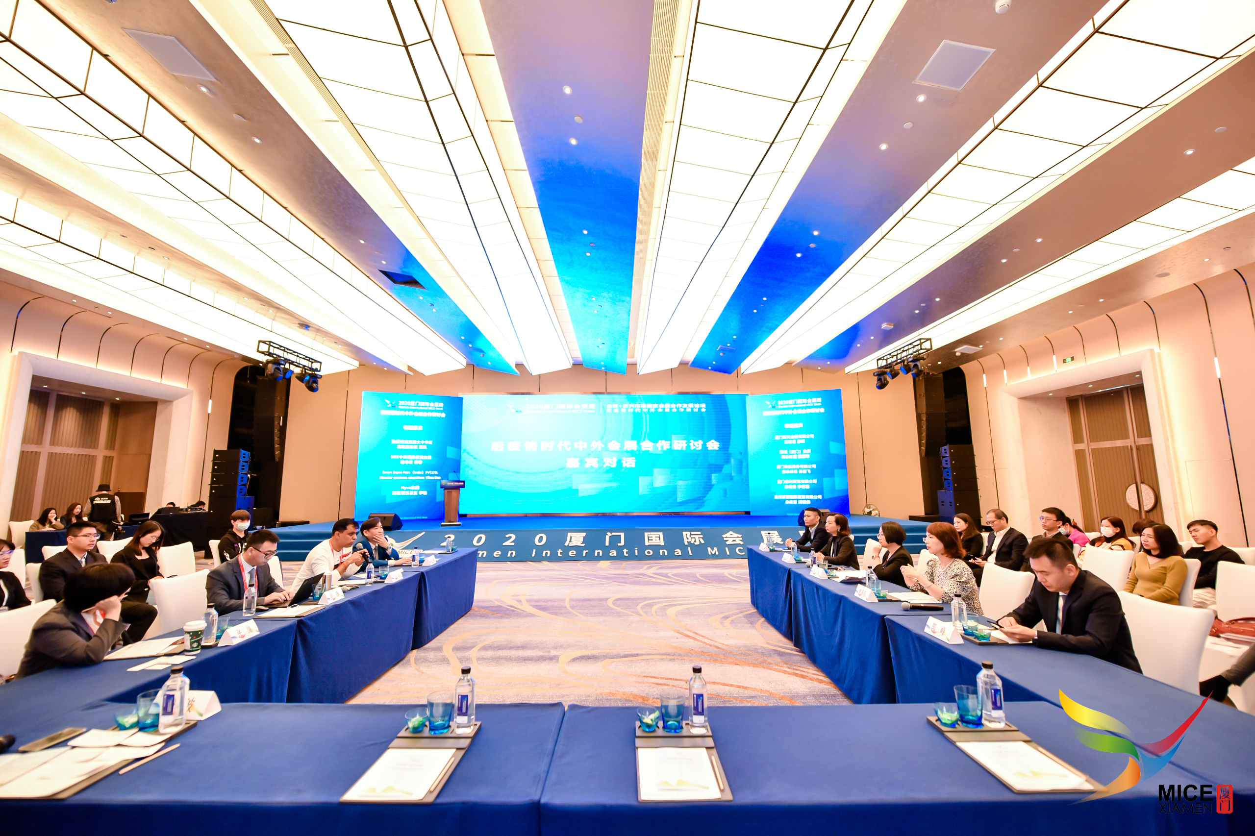 以下为圆桌交流会环节,各嘉宾的精彩对话,由云现场整理.