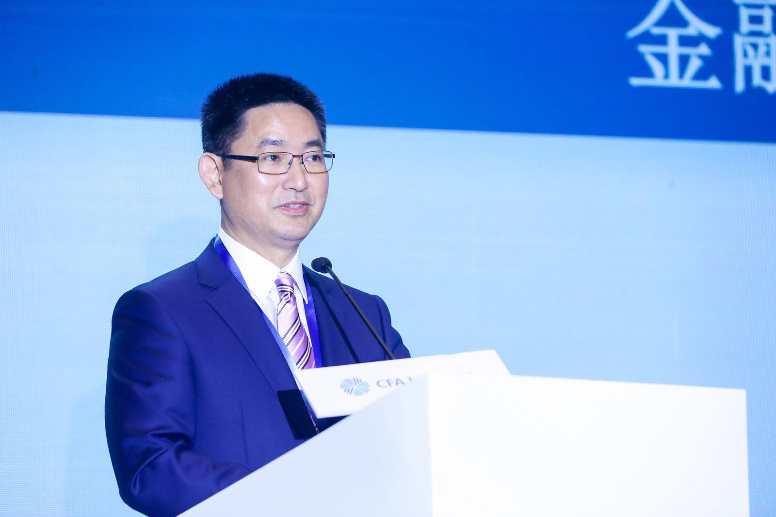 嘉宾致辞:深圳市地方金融监管局局长 何杰