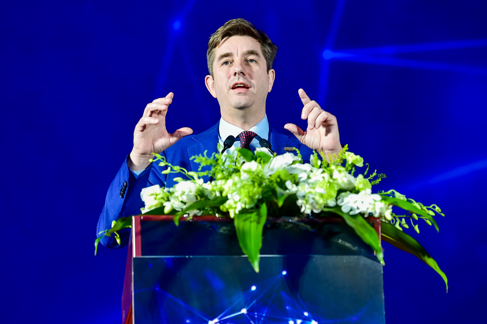 领导致辞:胡润百富董事长兼首席调研员 胡润