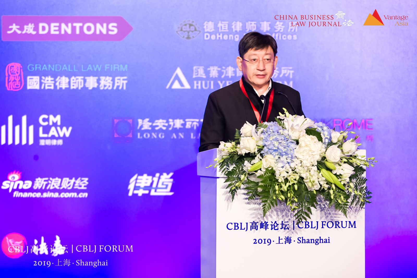 中央二台财经频道主持人秦溯(中央二台财经频道主持人秦溯简历)